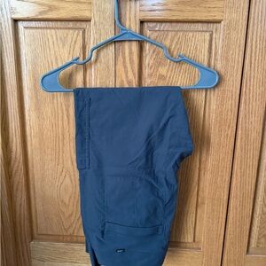 Prana Grey Cargo Pants Durable Cotton Design